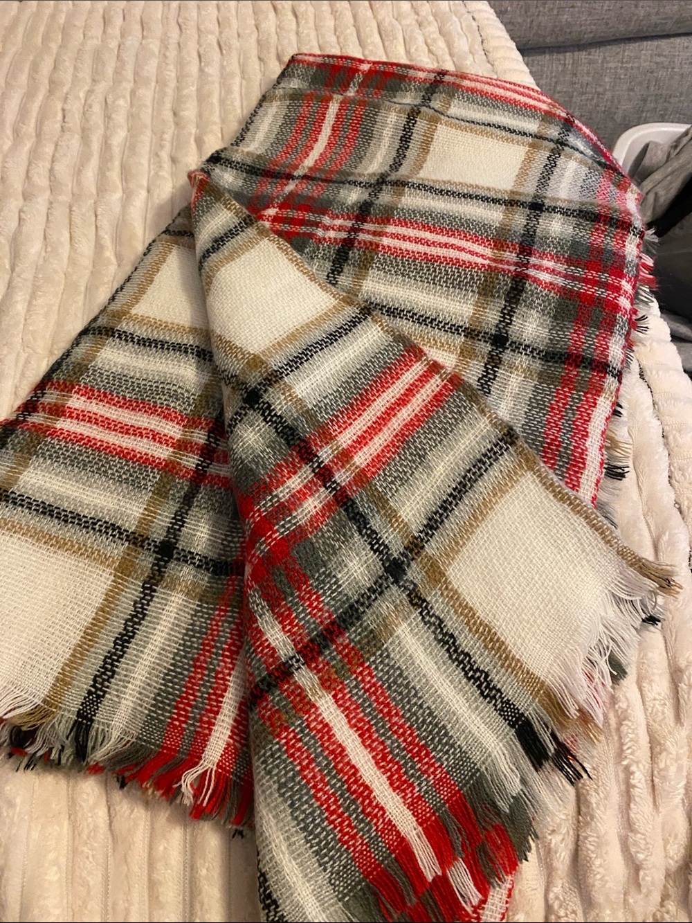 Cozy Plaid Fringe Blanket Scarf in Cream, Red, Black